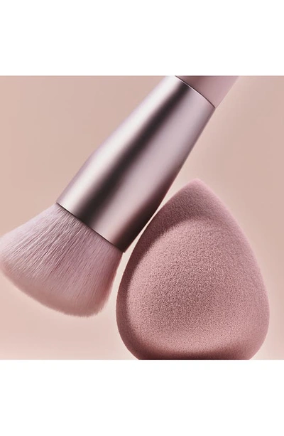 Kylie Cosmetics Power Plush Longwear Foundation Brush