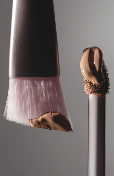 Kylie Cosmetics Concealer Brush