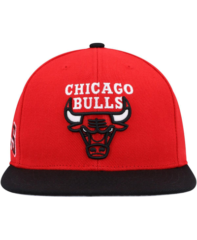 Mitchell & Ness Men's  Red, Black Chicago Bulls Side Core 2.0 Snapback Hat In Red,black