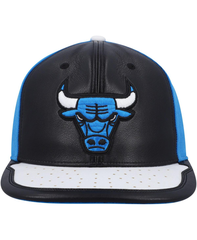 Mitchell & Ness Men's  Black, White Chicago Bulls Day One Snapback Hat In Black,white