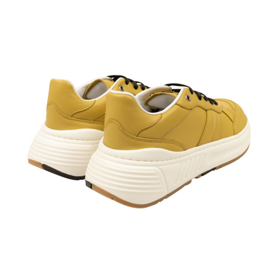 Pre-owned Bottega Veneta Butterscotch Calf Leather Tennis Sneakers Size 7/40 $850 In Yellow