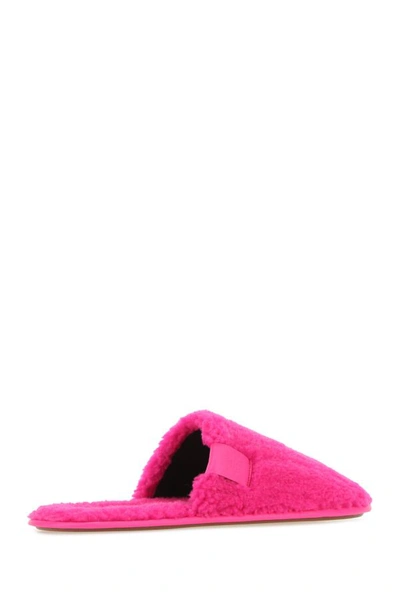 Shop Loewe Man Fluo Pink Eco Shearling Slippers