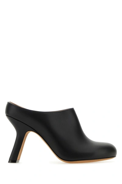 Loewe Heel Curve Toe Round Mules In Black