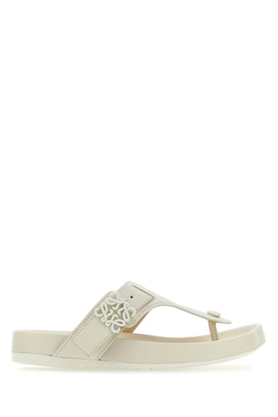 Shop Loewe Woman Chalk Leather Ease Thong Slippers In White