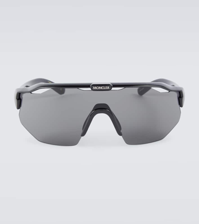 Shop Moncler Injected Sunglasses In Black
