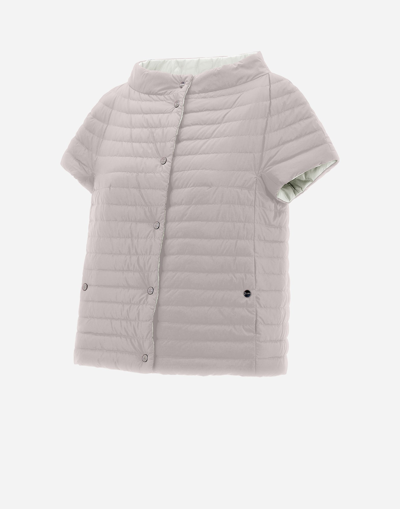 Herno Reversible Ecoage And Nylon Ultralight Cape In White/grey