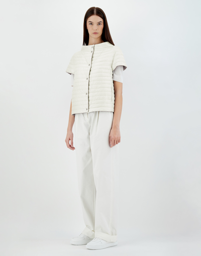 Herno Reversible Ecoage And Nylon Ultralight Cape In White/grey