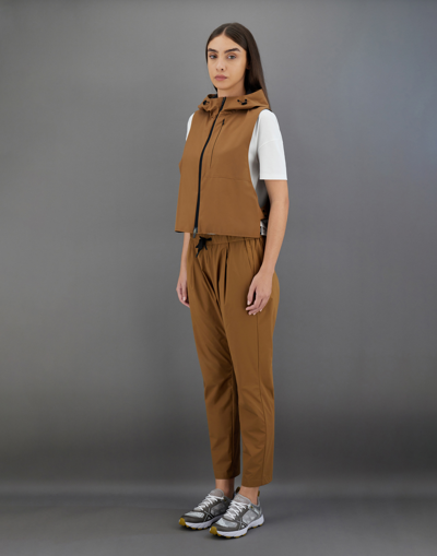 Herno Sleeveless Laminar Jacket In Gore-tex Paclite In Tobacco