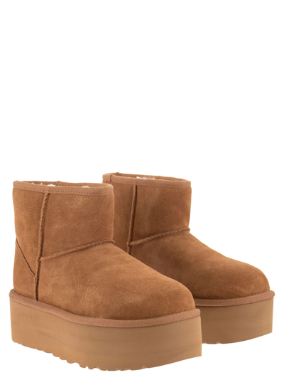 Ugg 'classic Mini Platform' Beige Ankle Boots With Platform