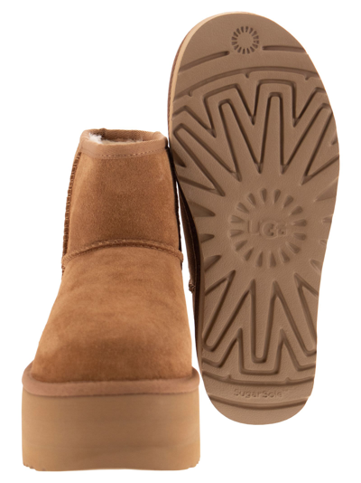 Ugg 'classic Mini Platform' Beige Ankle Boots With Platform