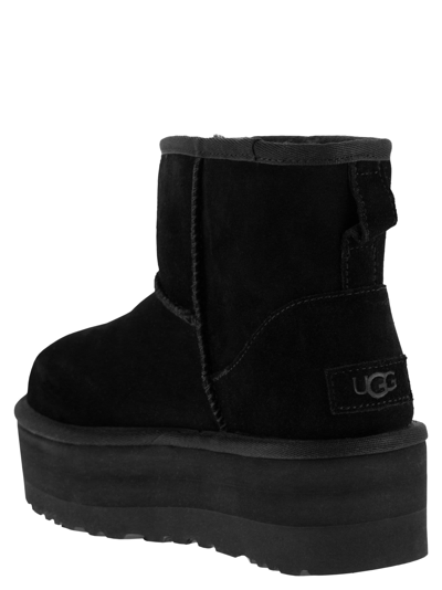 Ugg Classic Mini Platform Womens Suede Ankle Boots