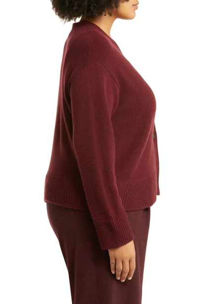 Vince Wool-cashmere Boxy V-neck Cardigan In Plum Wine