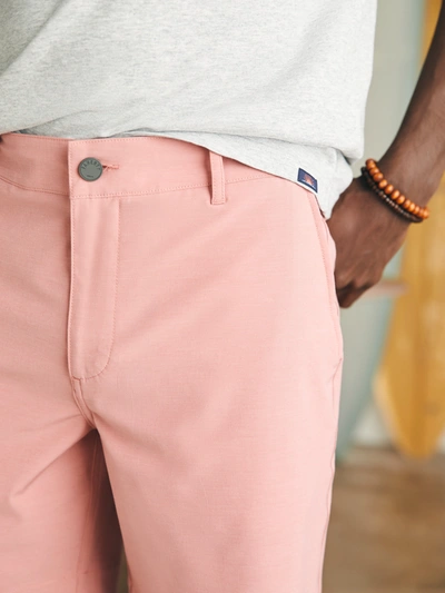 Faherty Belt Loop All Day Shorts (7") In Faded Flag