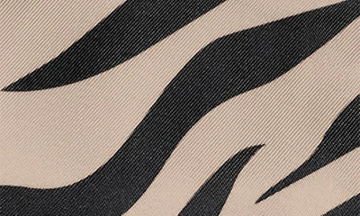 Kusshi Vacationer Makeup Bag In Zebra Beige/ Fuschia