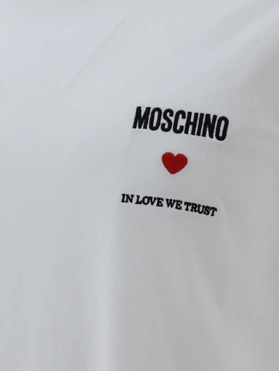 Shop Moschino T-shirts In A1001
