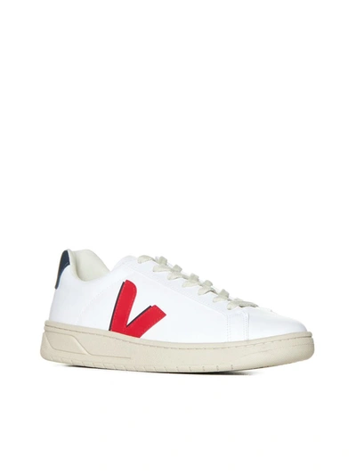 Shop Veja Sneakers In White_pekin_nautico