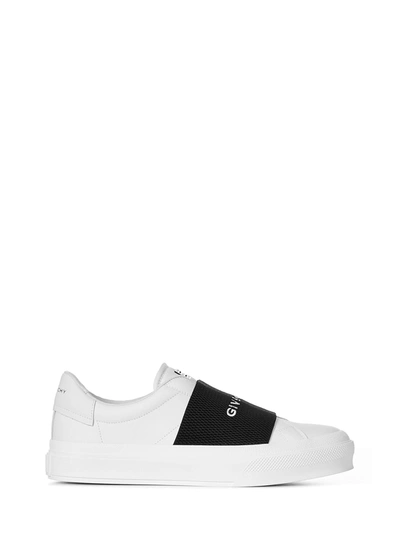 Shop Givenchy Sneakers City Court  In White