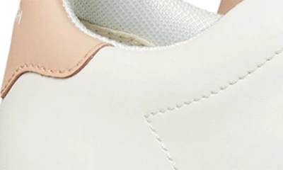 Tory Burch Double T Howell Court Sneaker In Titanium White / Shell Pink
