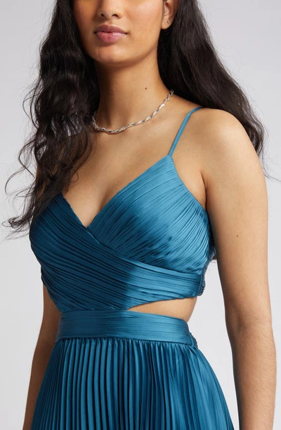 Lulus Got The Glam Pleated Gown In Teal