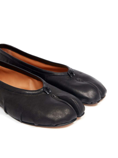 Maison Margiela Black Leather Tabi Ballerinas With Iconic Tabi Split-toe In Negro