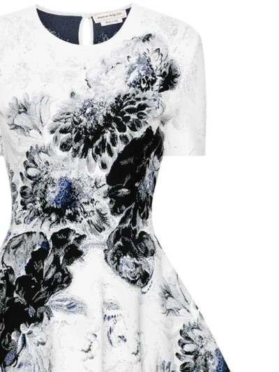 Shop Alexander Mcqueen Dresses In White/black/blue