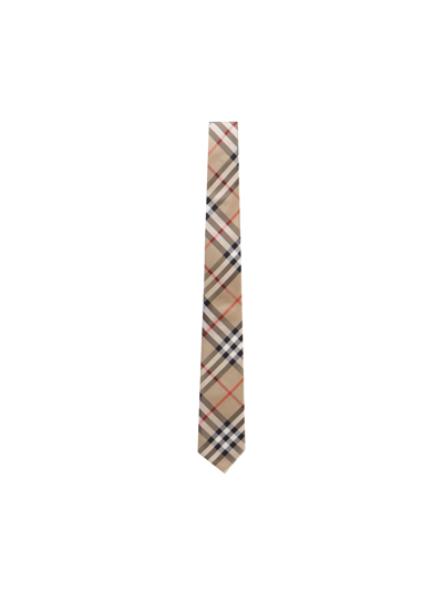 Shop Burberry Classic Cut Silk Tie With Vintage Check Pattern In Beige