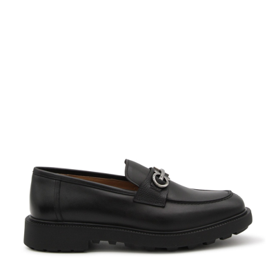 Shop Ferragamo Black Leather Gancini Loafers In Nero/new Biscotto