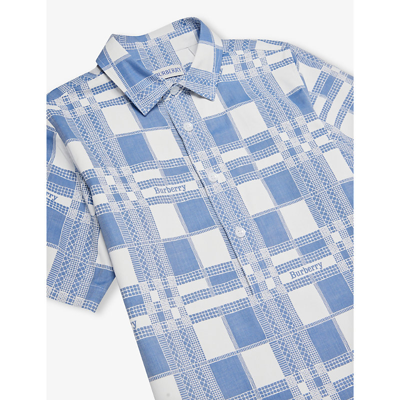 Shop Burberry Ramon Checked Short-sleeve Cotton Shirt 8-14 Years In Pale Blue Ip Pat