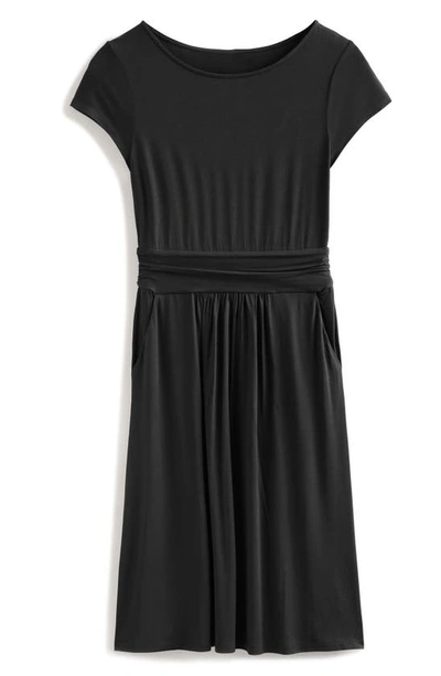 Shop Boden Amelie Print Jersey Dress In Dark Black