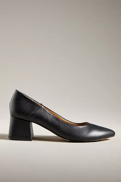 Nisolo Fiorela Go-to Pointed Toe Pump In Black