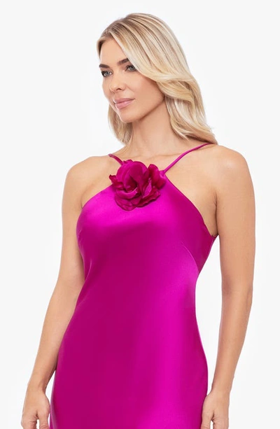 Xscape Women's Flower-trim Sleeveless Satin Gown In Magenta