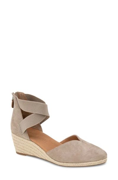 Gentle Souls By Kenneth Cole Orya Espadrille Wedge Sandal In Mushroom Suede