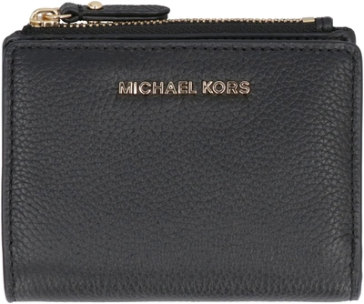 Shop Michael Michael Kors Michael Kors Jet Set Grainy Leather Wallet In Black