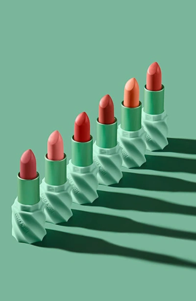 Queen Musia Matte Creme Lipstick In Ada