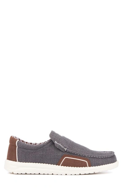 X-ray Finch Slip-on Sneaker In Grey/ Khaki