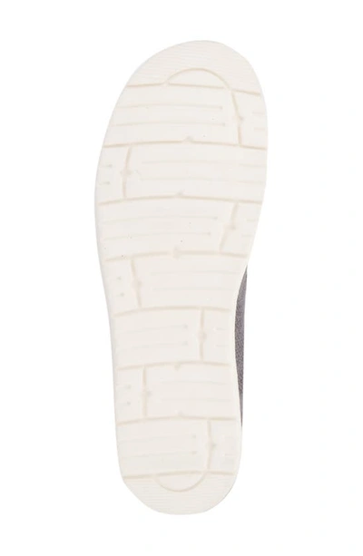 X-ray Finch Slip-on Sneaker In Grey/ Khaki