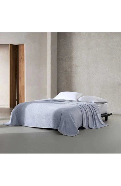 Calvin Klein Core Plush Blanket In Blue