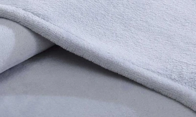 Calvin Klein Core Plush Blanket In Blue