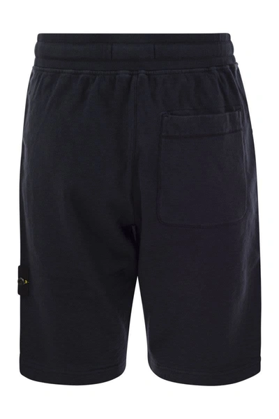 Shop Stone Island Cargo Bermuda Shorts In Brushed Cotton Fleece In Navy