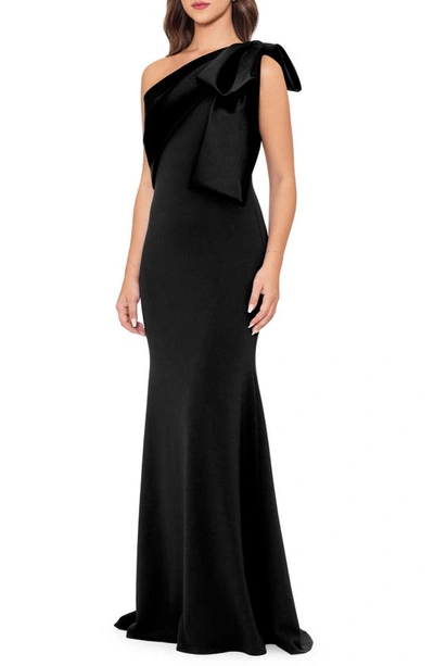 Betsy & Adam Satin Bow Crepe Mermaid Gown In Black
