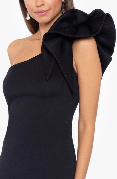 Shop Betsy & Adam Ruffle One-shoulder Trumpet Gown In Black