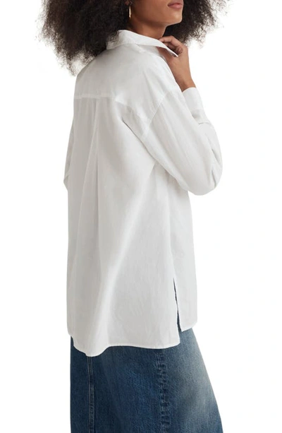 Shop Madewell The Oversize Straight Hem Signature Poplin Shirt In Eyelet White