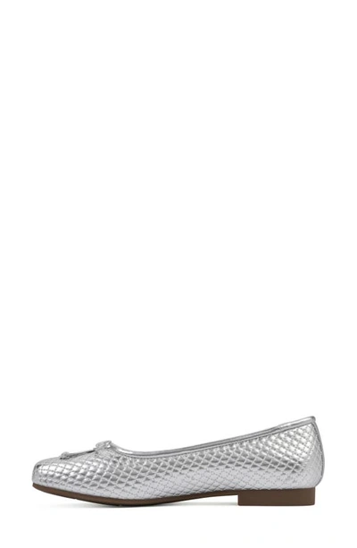 Cliffs By White Mountain Bessy Ballet Flat In Silver/ Metallic/ Smooth