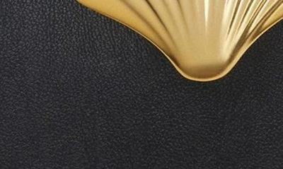 Katy Perry The Camie Shell Flip Flop In Black