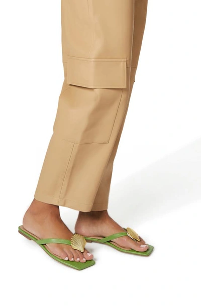Katy Perry The Camie Shell Flip Flop In Jade Green