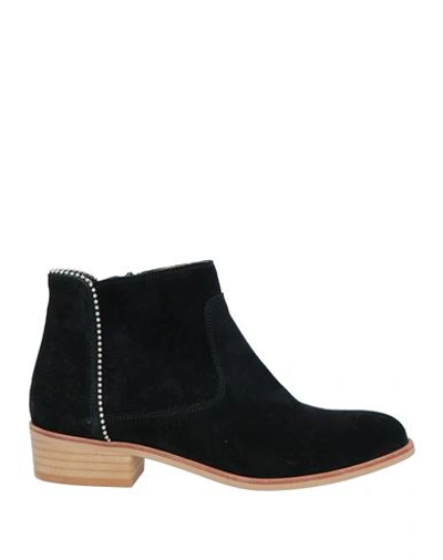 Shop Kanna Woman Ankle Boots Black Size 7 Leather