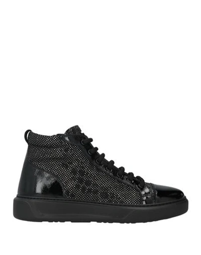 Shop Giovanni Conti Man Sneakers Black Size 9 Leather