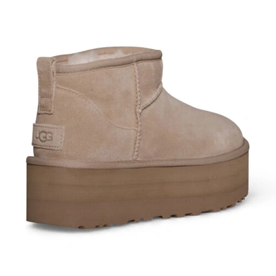 Pre-owned Ugg Classic Ultra Mini Platform Sand Fur Suede Women's Boots Size Us 7/uk 5 In Beige