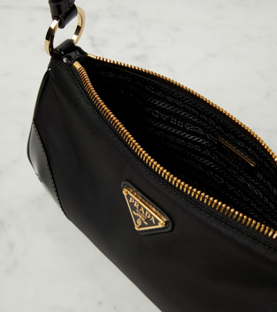 Prada Re-edition 2002 Small Leather Shoulder Bag In Black