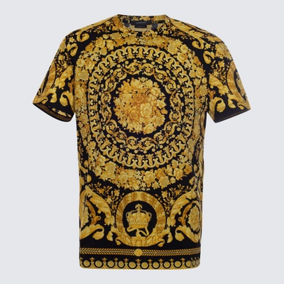 Shop Versace Black And Gold Cotton Baroque T-shirt In Black-gold